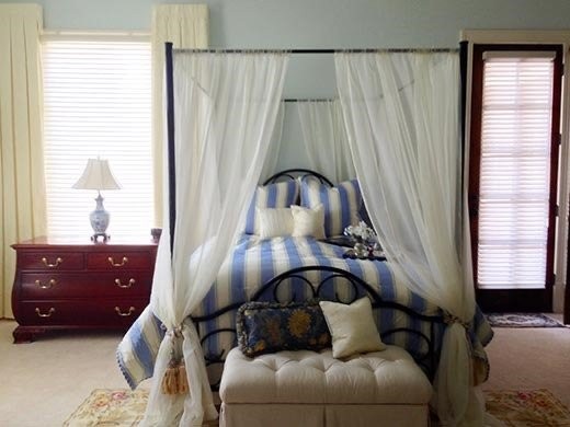 Hunter Douglas Dealer Image